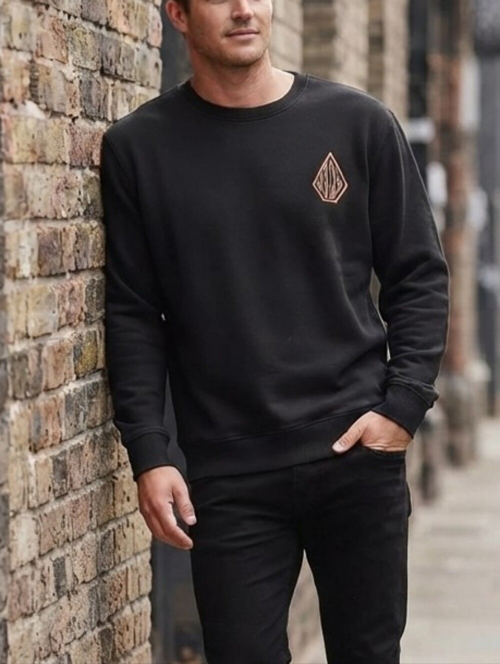 Volcom Black Crewneck Sweatshirt Orange Stone Logo Skate Streetwear Men's M